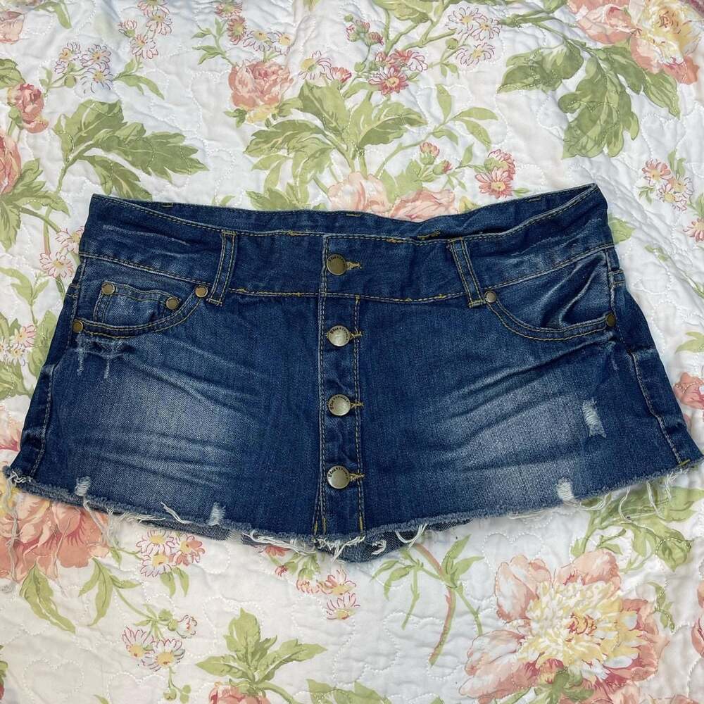 Blue Asphalt Distressed Denim Skort Style WS-124 Size 7